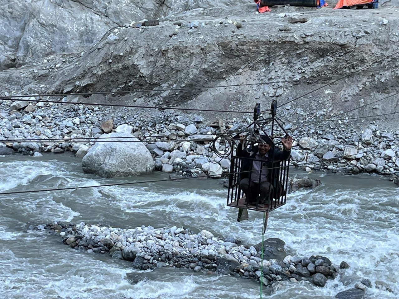 Vorarlberger Bergsteigerlegende im Katastrophengebiet: „Diese Zerstörung macht mich traurig“