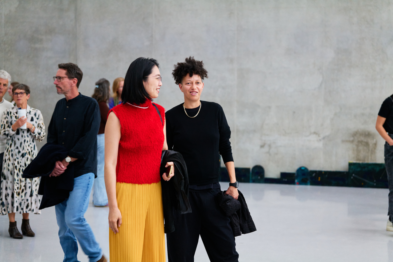 Volles Haus bei Ausstellungseröffnung im Kunsthaus Bregenz