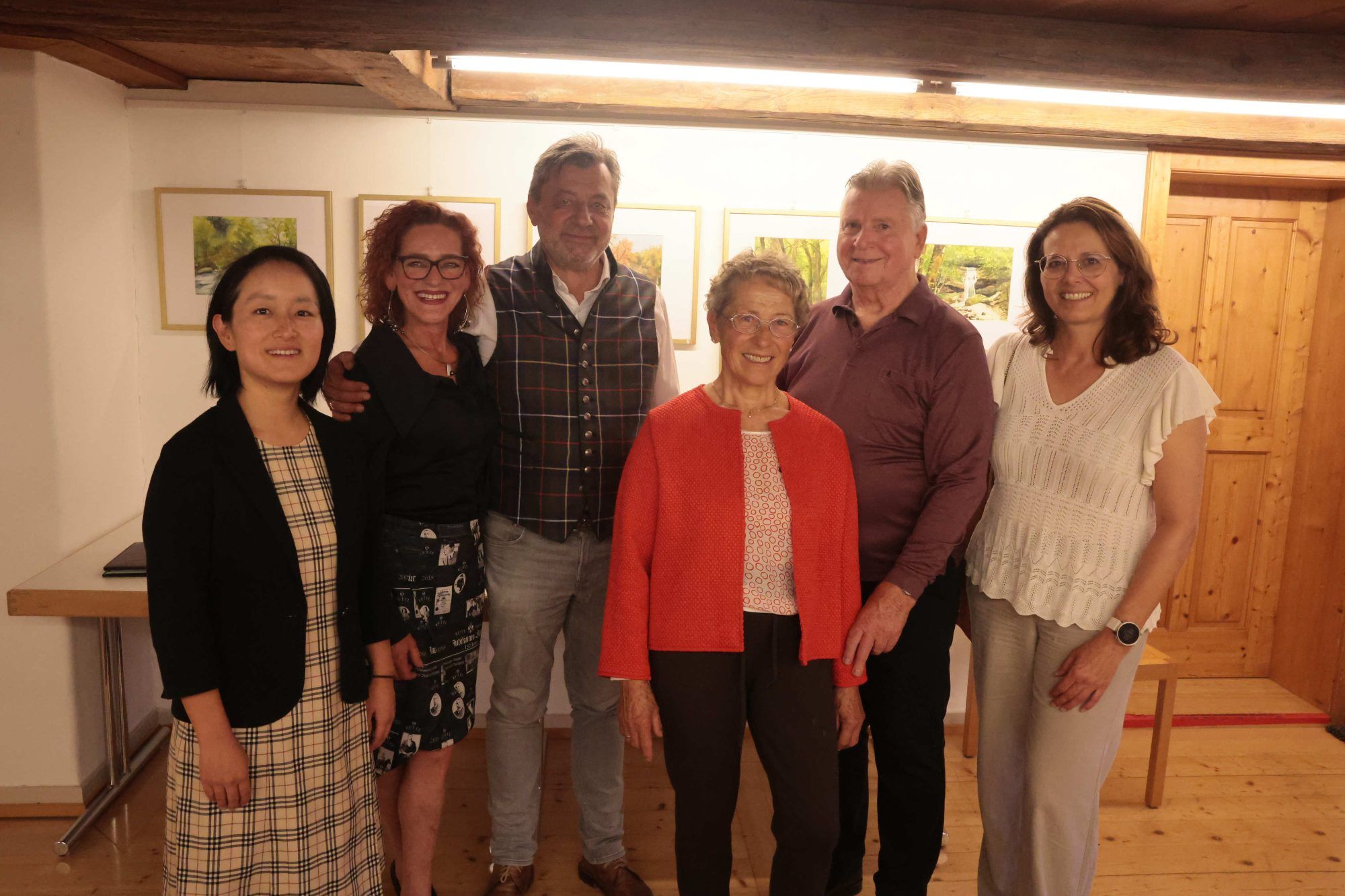 Pianistin Haruko Loacker, Monika und Armin Zingerle, Irene und Günter Fraisl, Marion Koch.