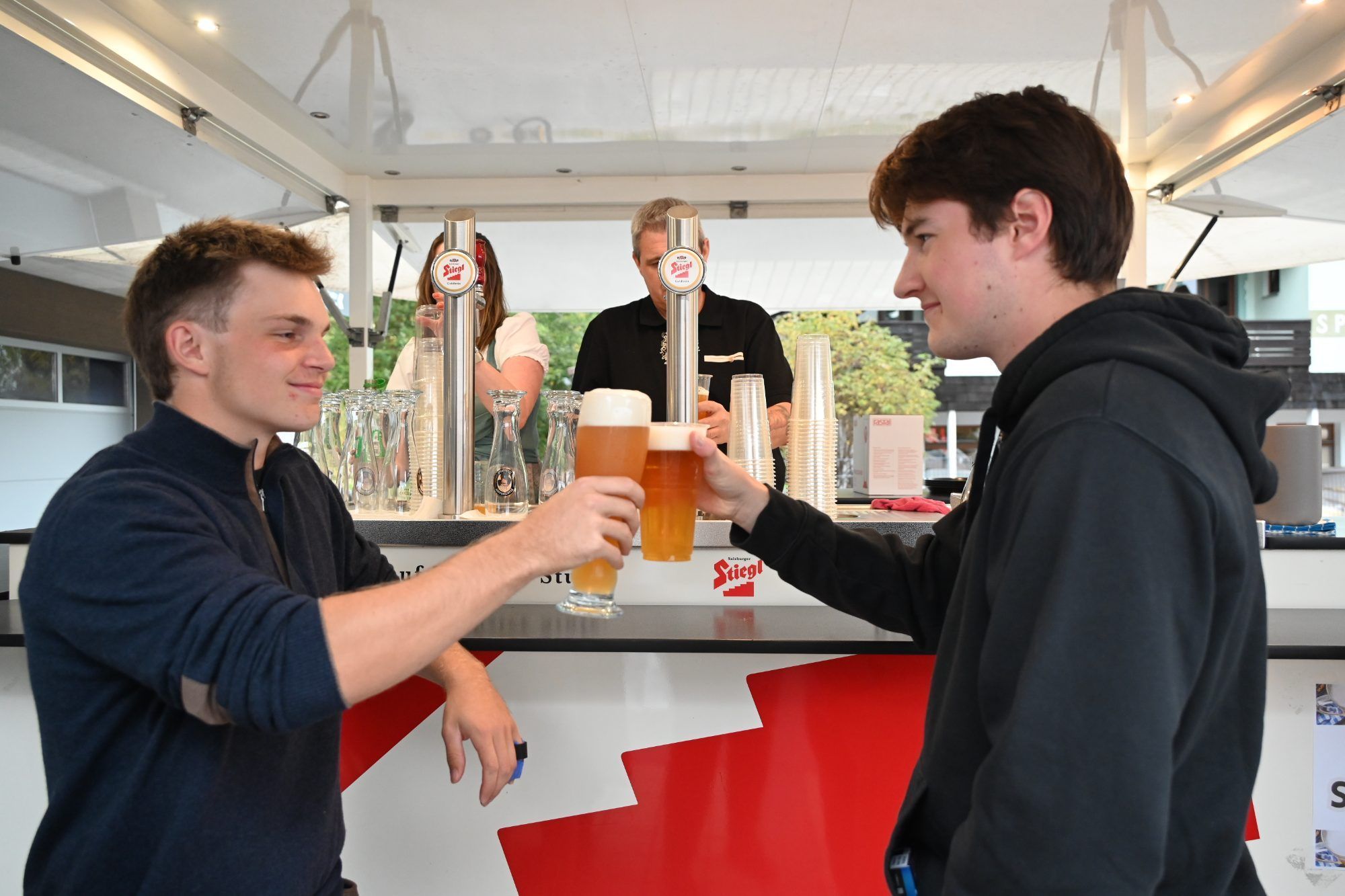Ein Prost auf das Oktoberfest in Wald a. A.