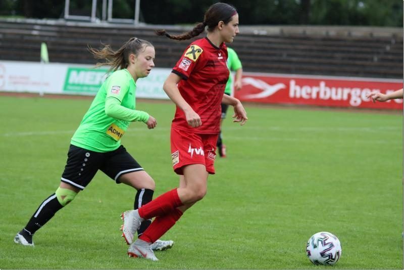 Lara Scheichl (r.) erzielte für Höchst das Siegtor. VN-Stiplovsek