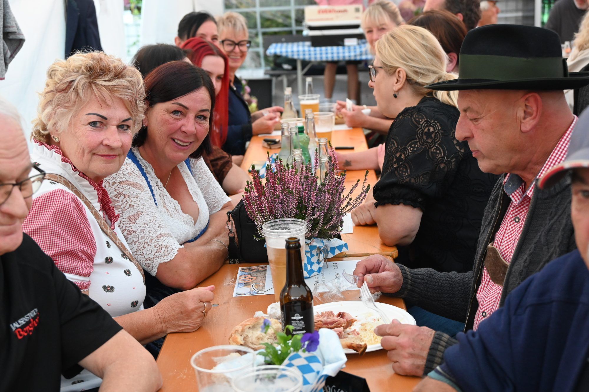 Gemütliche Stunden beim s`Fritz Cafè & Bistro.