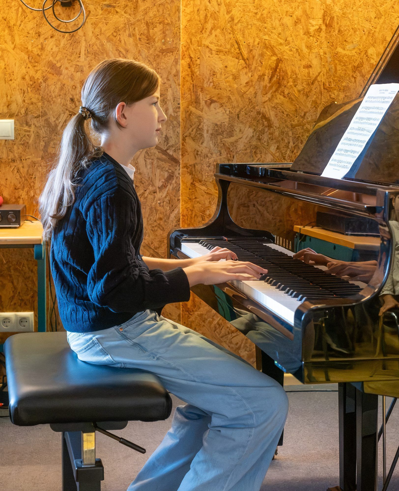 Lilli trug eine romantische Klavierballade vor.