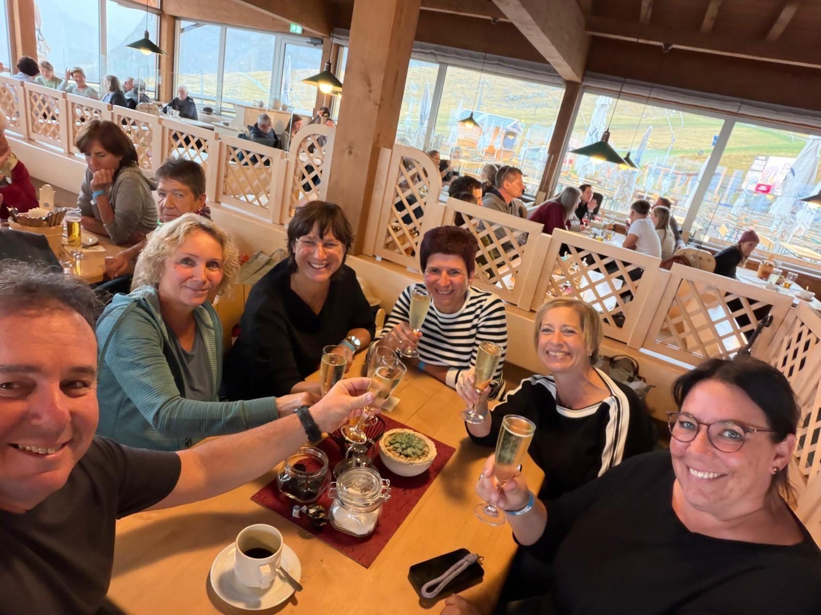 Das Pflegeteam des Sozialsprengels Blumenegg mit Martin Mittermair, Angelika Schanung, Silvia, Nicola Walser, Petra Wellschreiber und Lisi Zauser