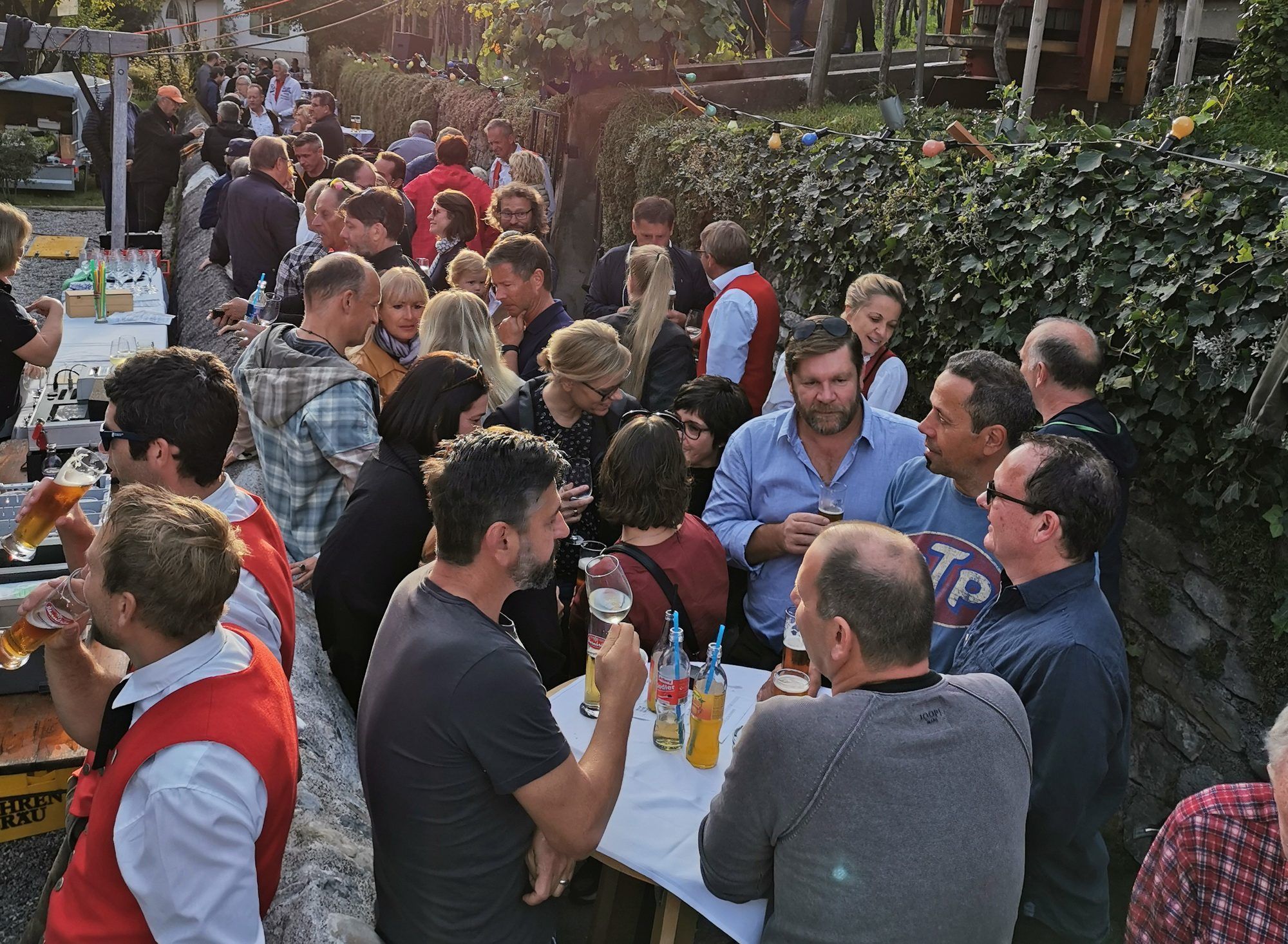 Unterhalb vom Rankweiler Weinberg gibt es das Klostergässelefest. Privat