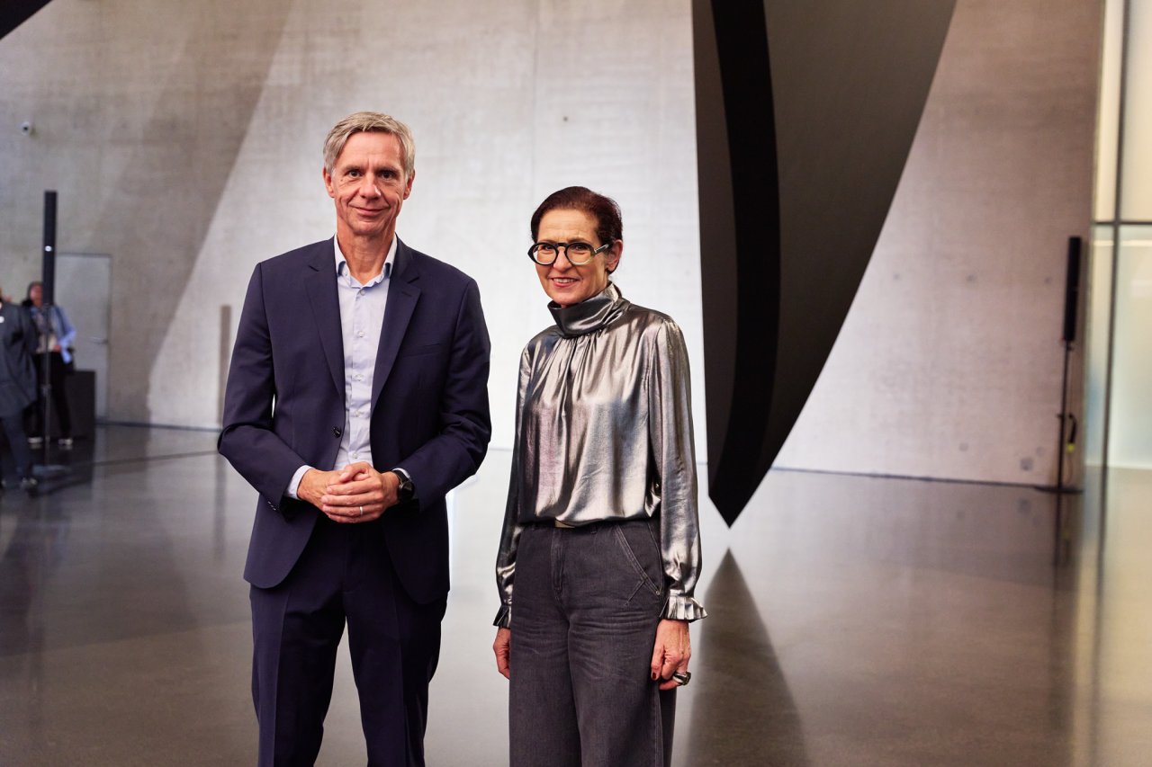 Volles Haus bei Ausstellungseröffnung im Kunsthaus Bregenz
