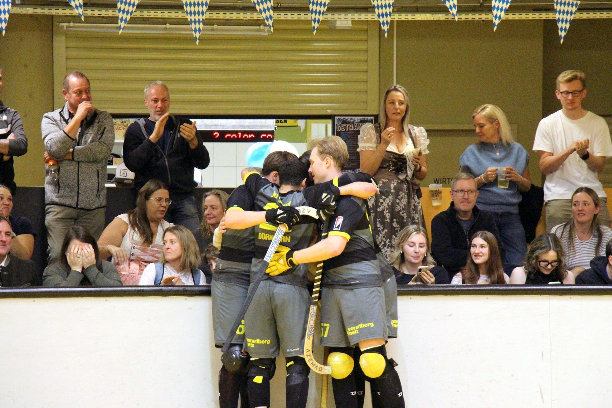 Jubel bei den RHC-Spielern.
