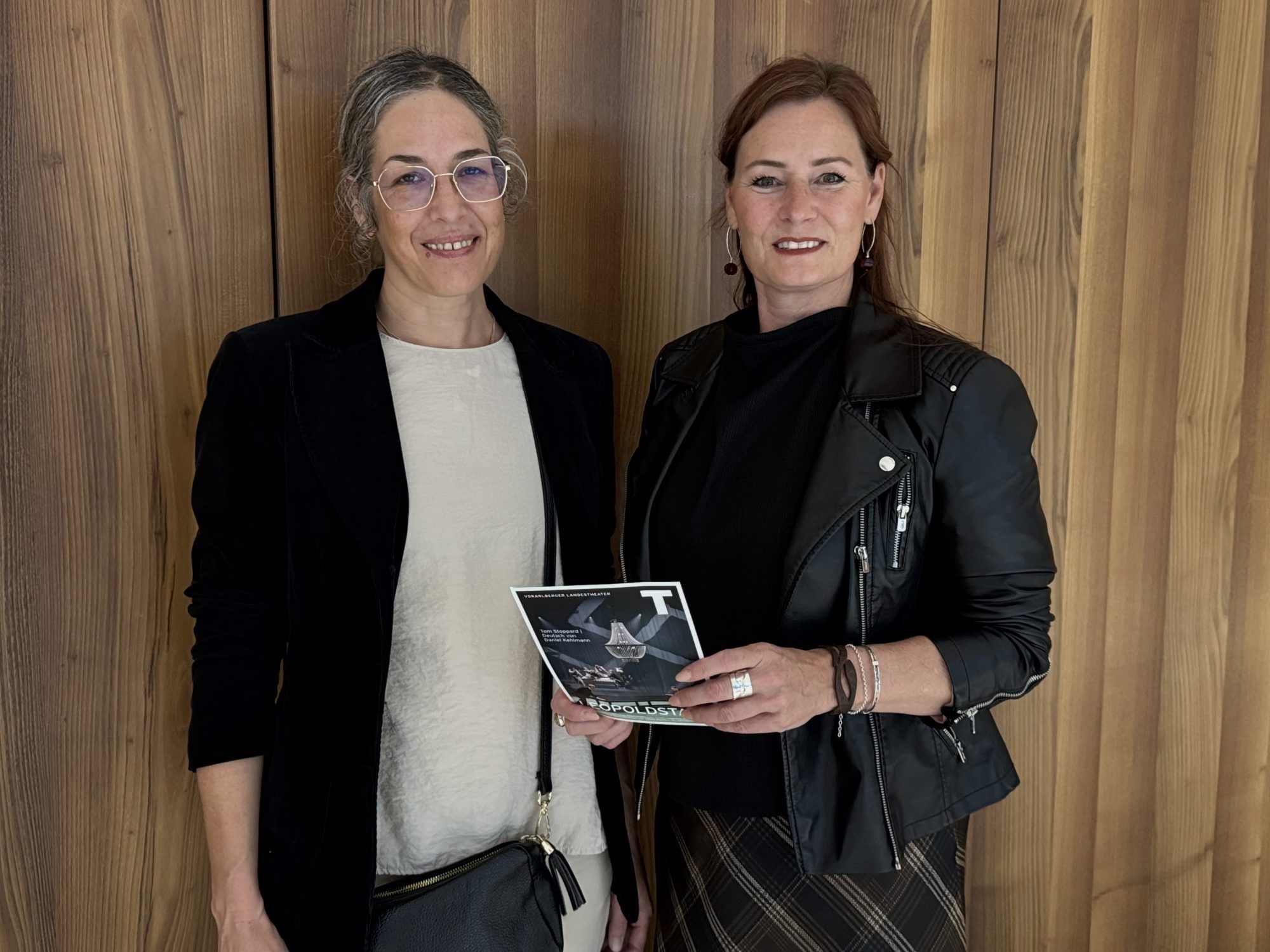 Im Publikum: Barbara Wagner und Schauspielerin Sabine Lorenz.