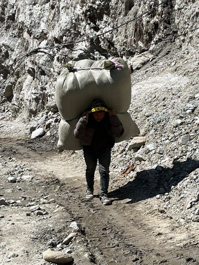 Vorarlberger Bergsteigerlegende im Katastrophengebiet: „Diese Zerstörung macht mich traurig“