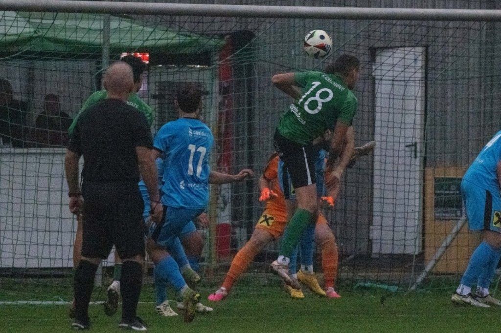 Szenen von Alberschwende und Schlins. VN-SERRA/9
