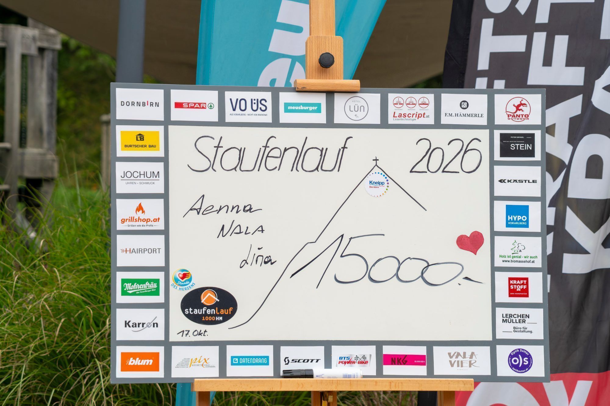 15.000 Euro für den guten Zweck - der diesjährige Staufenlauf erzielte einen Rekorderlös zugunsten von Aenna, Lina und Nala.