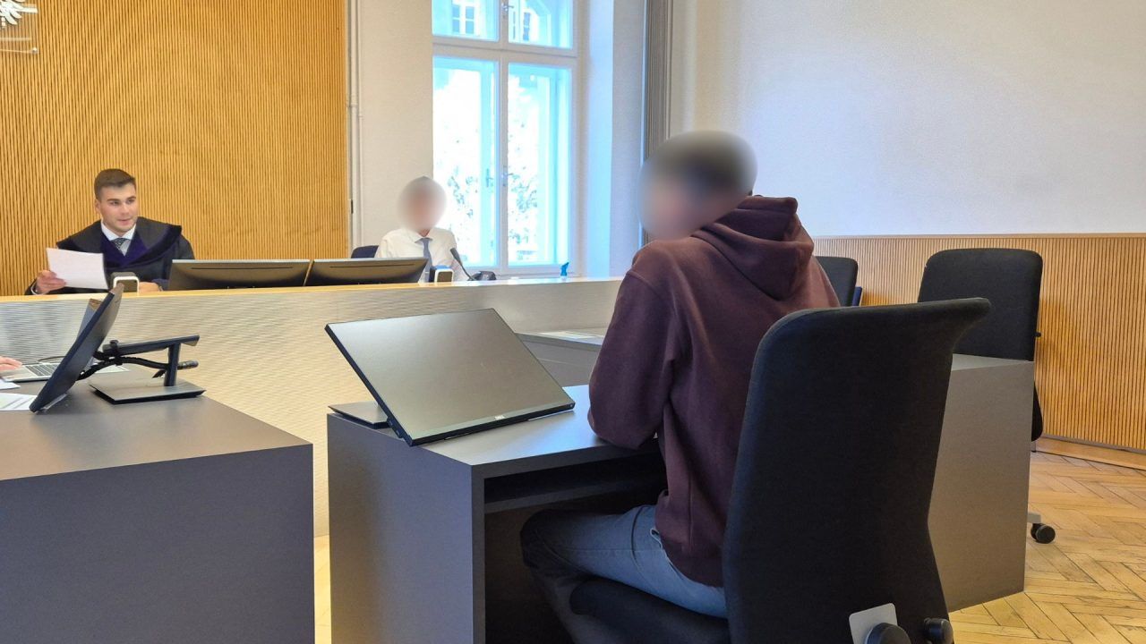 Angeklagt, aber von nichts gewusst: Elektronische Post sorgt für Verwirrung