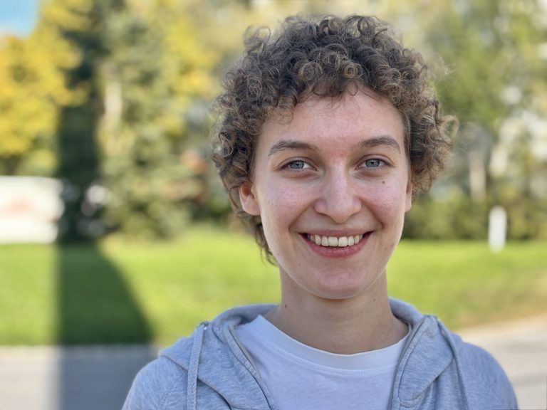 "Ich weiß nicht, ob ich einmal Kinder in diese Welt setzen möchte" – Klimastreik in Bregenz