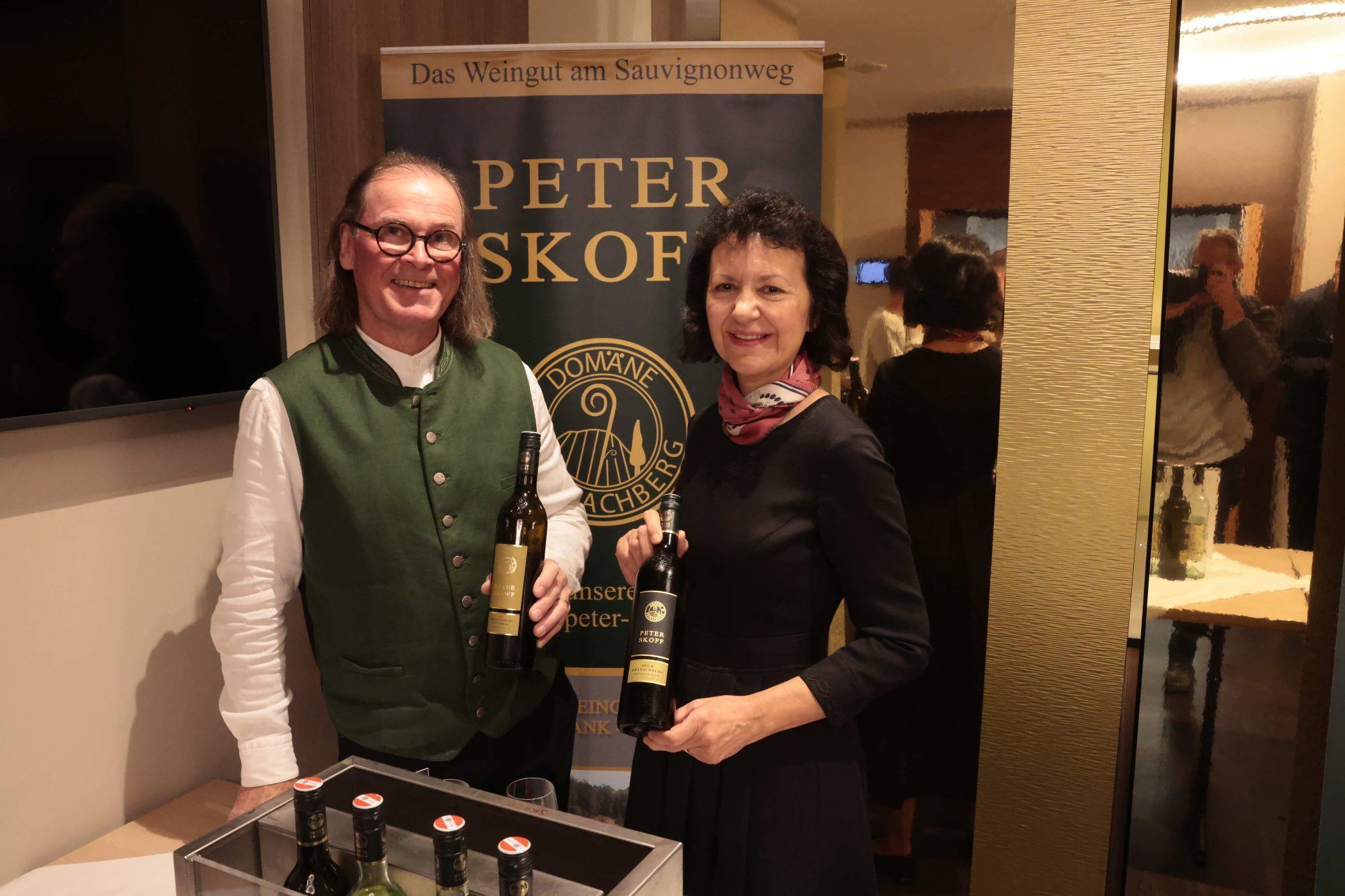 Winzer Peter Skoff und Christine Schriebel.