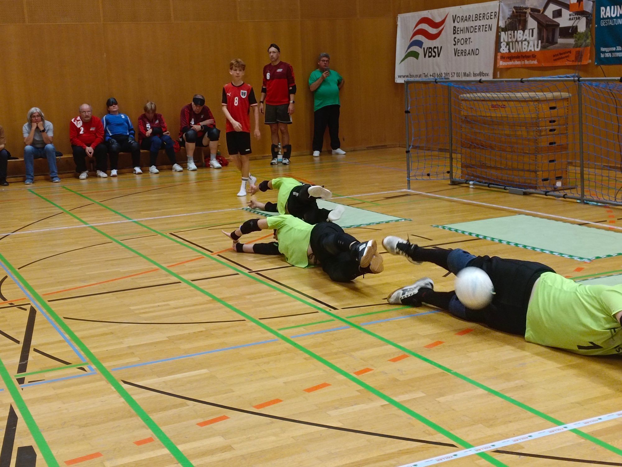 Volle Konzentration im Spiel: Beim Torballcup in Dornbirn kämpften acht Mannschaften aus vier Nationen um die besten Platzierungen.