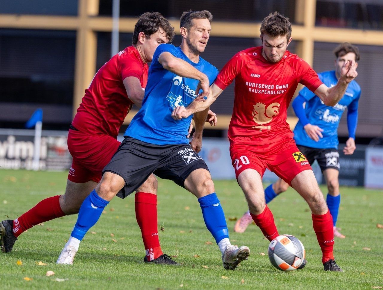 Die Überraschung ist perfekt: Großwalsertal unter den besten vier Teams. VN-PAULITSCH