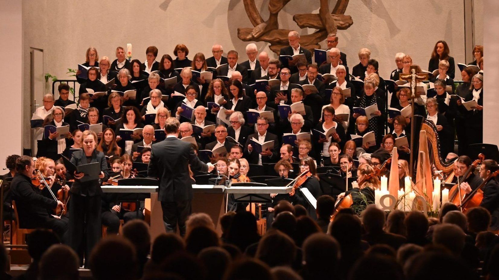 Am Freitagabend eröffnete die Rheintalische Musikschule mit einem Konzert in St. Peter und Paul ihr Jubiläumsjahr.
