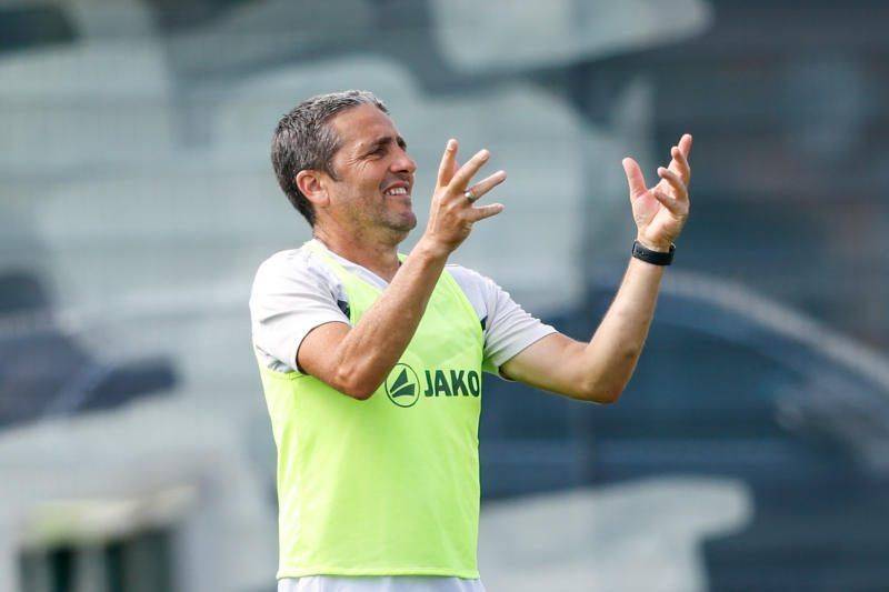 Trainer Leandro Simonelli sah eine gute Vorstellung aber ohne Lohn. GEPA/JAMES DOAK