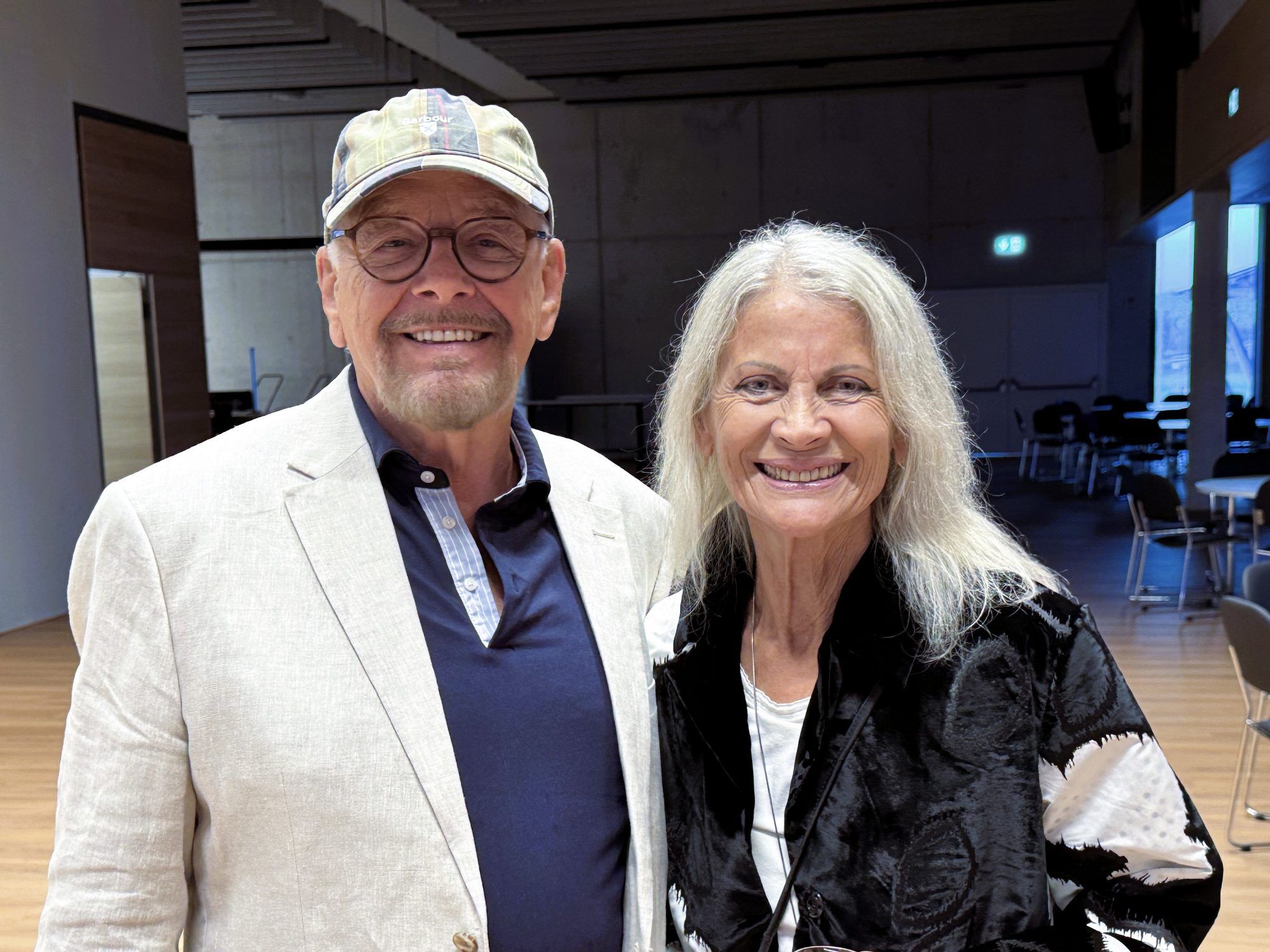 Hannes Schenkenbach und Künstlerin Rita Blum-Schenkenbach.
