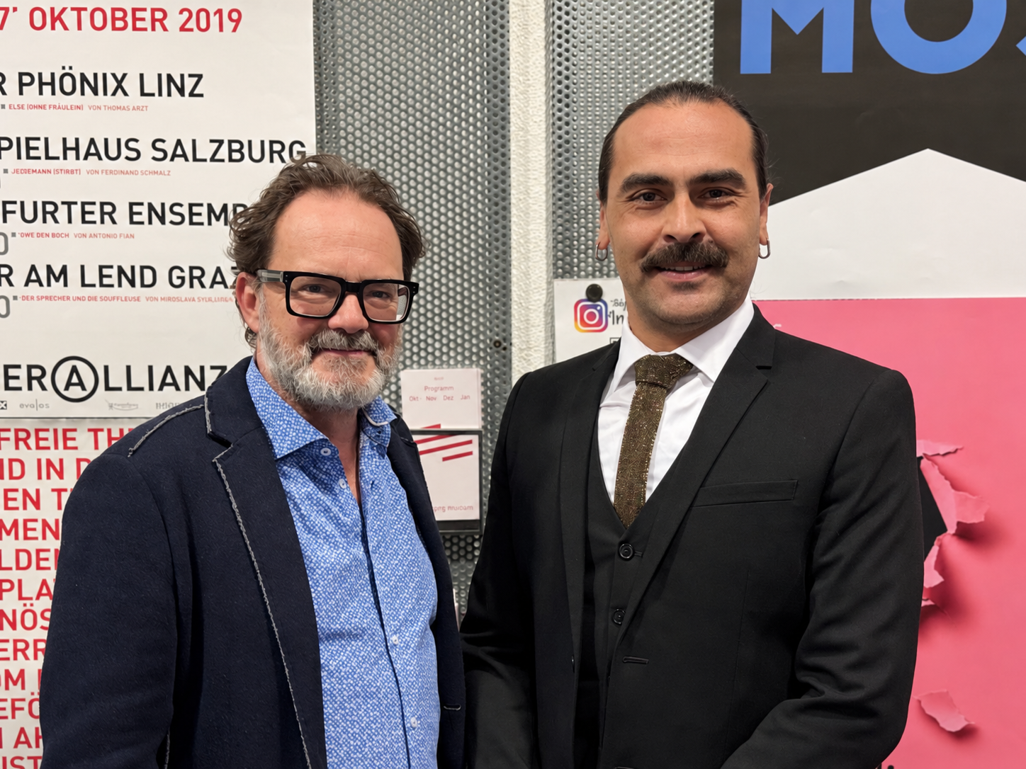 Alexander Kratzer (Theater Allianz) und Schauspieler Suat Ünaldi.