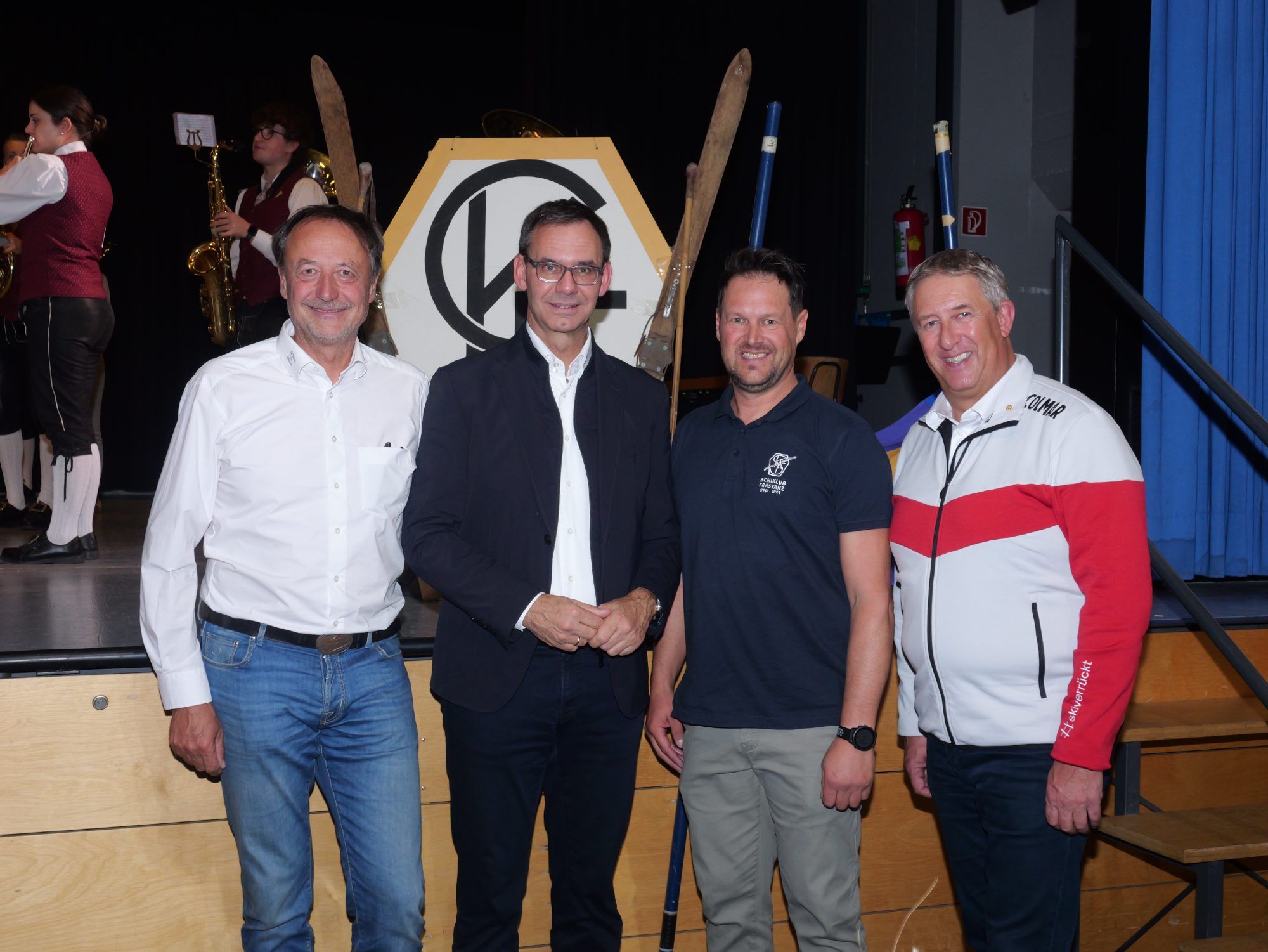 ÖSV Vizepräsident Stefan Jochum, Landeshauptmann Markus Wallner, Schiklub Frastanz Obmann Pierre Egger,  VSV Präsident Peter Scrivener.