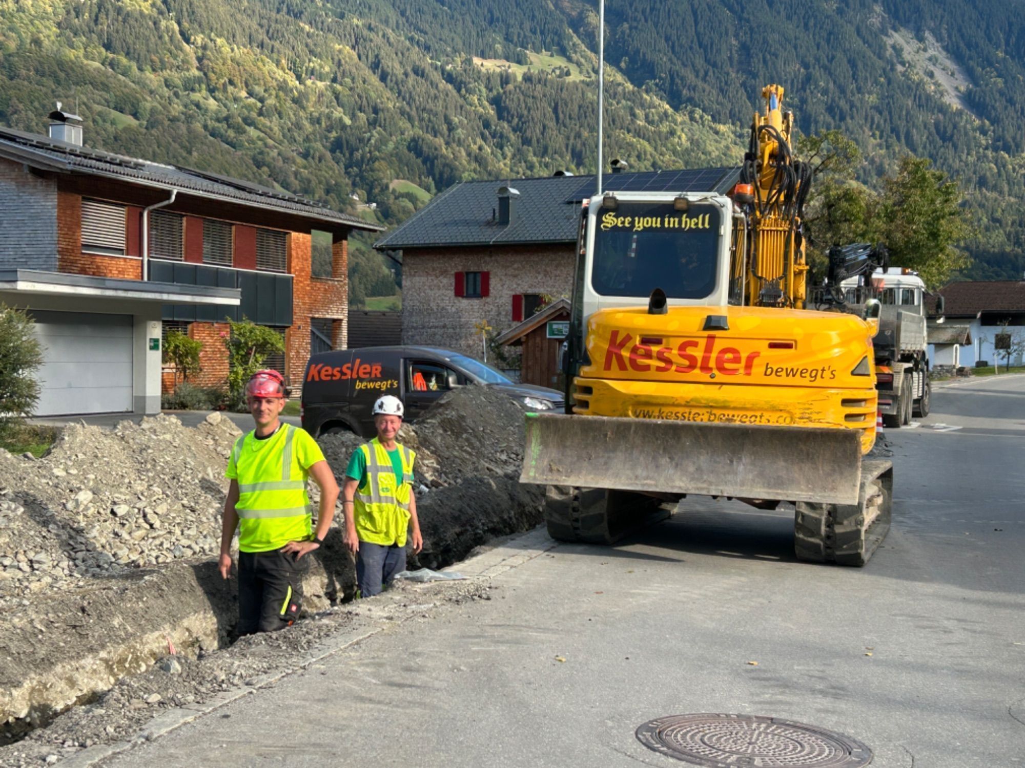 Auch große Gerätschaften sind zum Ausbau notwendig.
