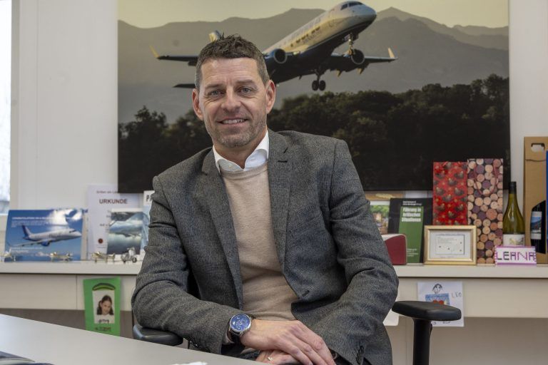 People’s tauscht Flieger aus: Turboprop statt Embraer-Jet