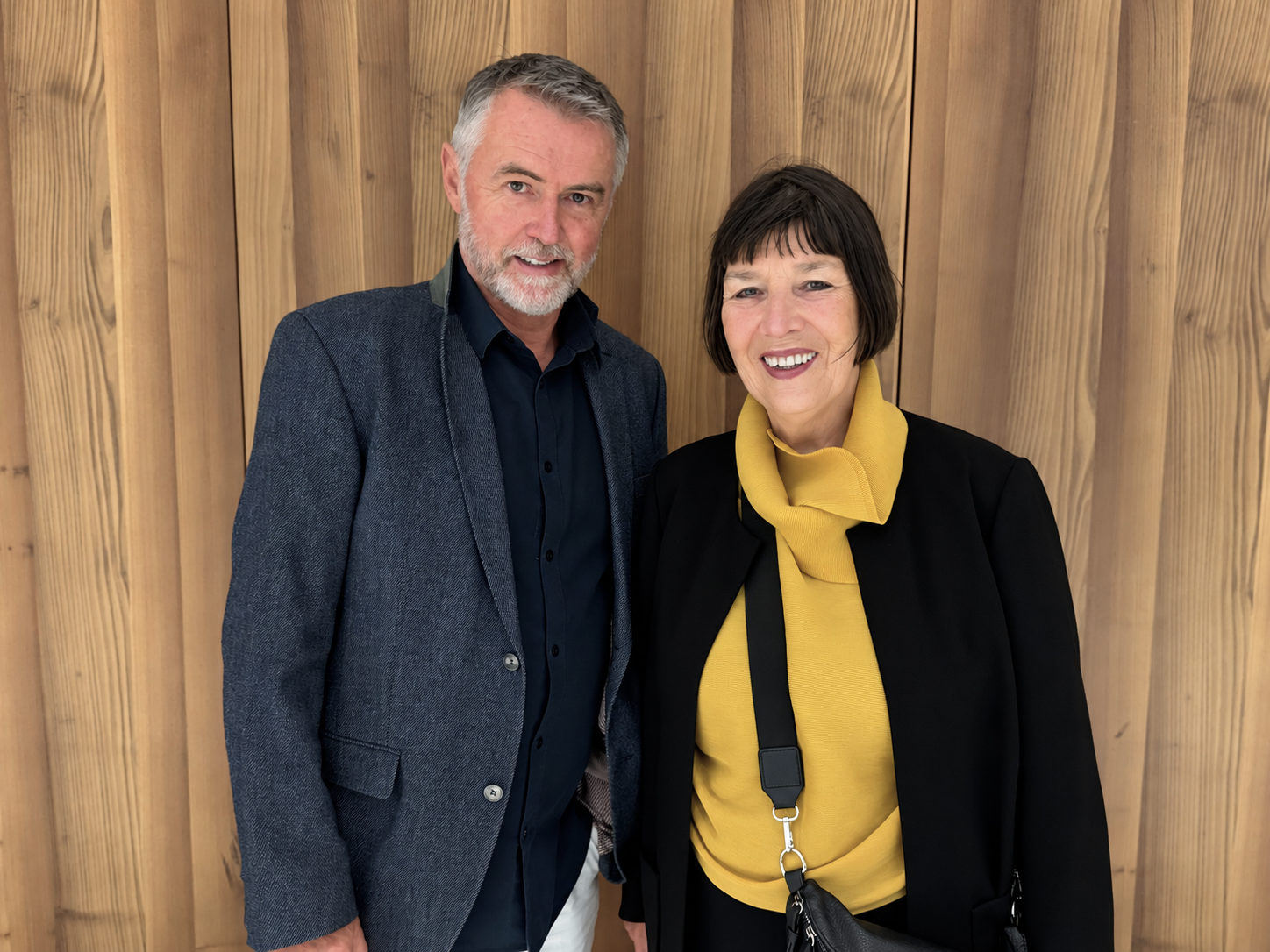 Christine Schreiber (TheaterFreund:innen) und Klaus Luger.