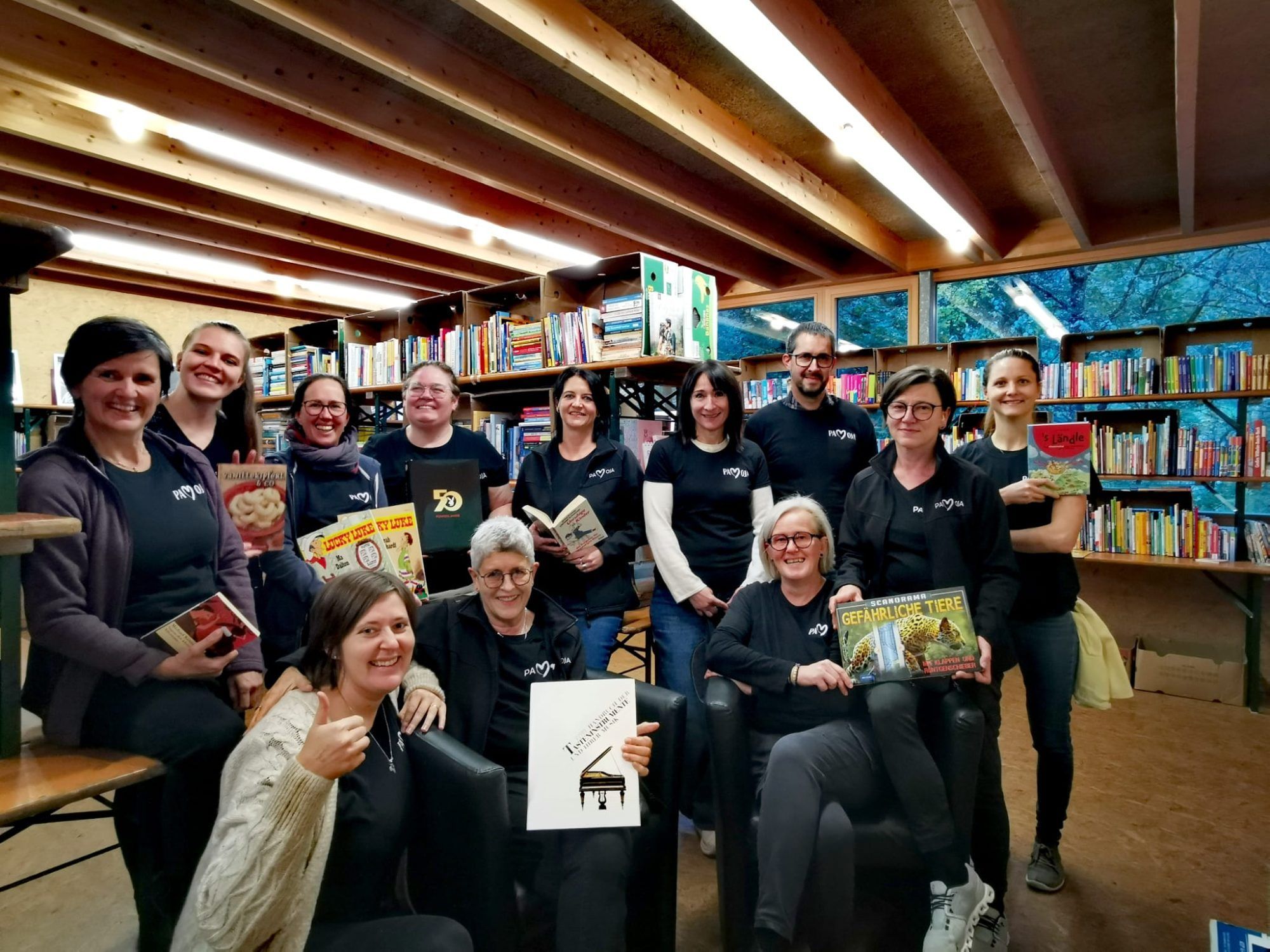 Die Wolfurter Pfadis unterstützen das Projekt PAMOJA-mitanand mit einem Bücherflohmarkt.