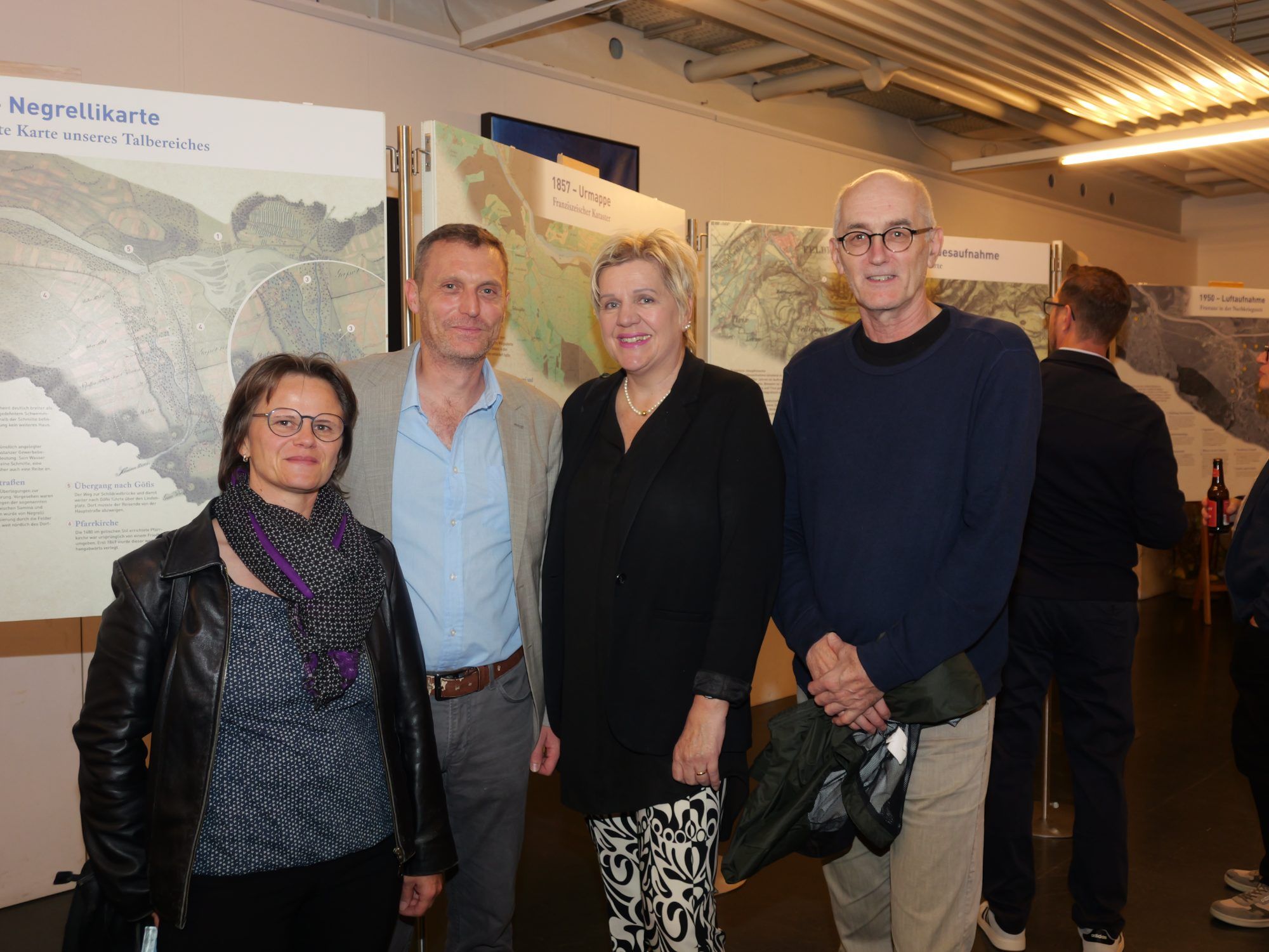 Manuela und Robert Schöch mit Michaela Gort und Walter Müller.a Gort