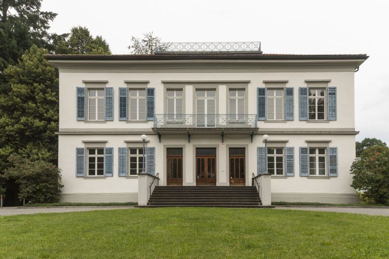 Vier Perspektiven im Künstlerhaus