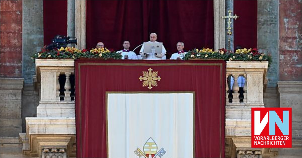 “Urbi et orbi”: Papst beklagt “Weihnachten mit Kriegswinden