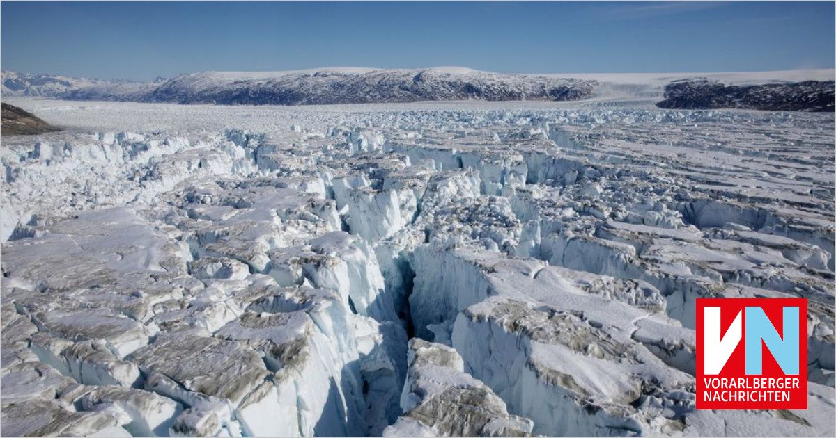 Riesige Eisdecke abgebrochen Vorarlberger Nachrichten VN.at Riesige Eisdecke abgebrochen Vorarlberger Nachrichten VN.at